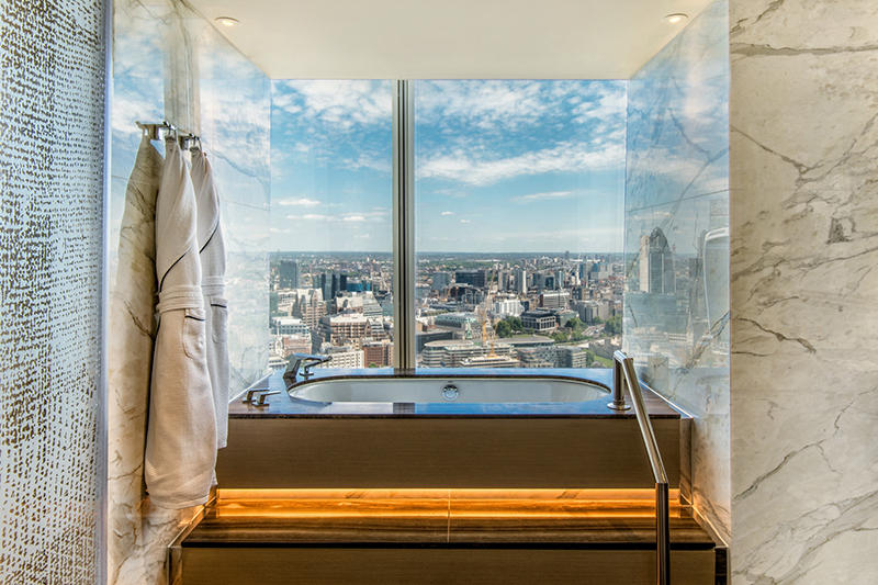 Luxury Hotel Baths - Shangri-La at The Shard, London, England