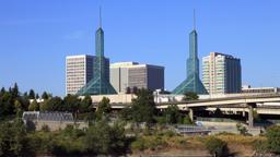 Hotels near House and Outdoor Living Show