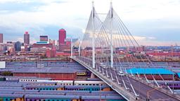 Find cheap flights from Auckland to Johannesburg