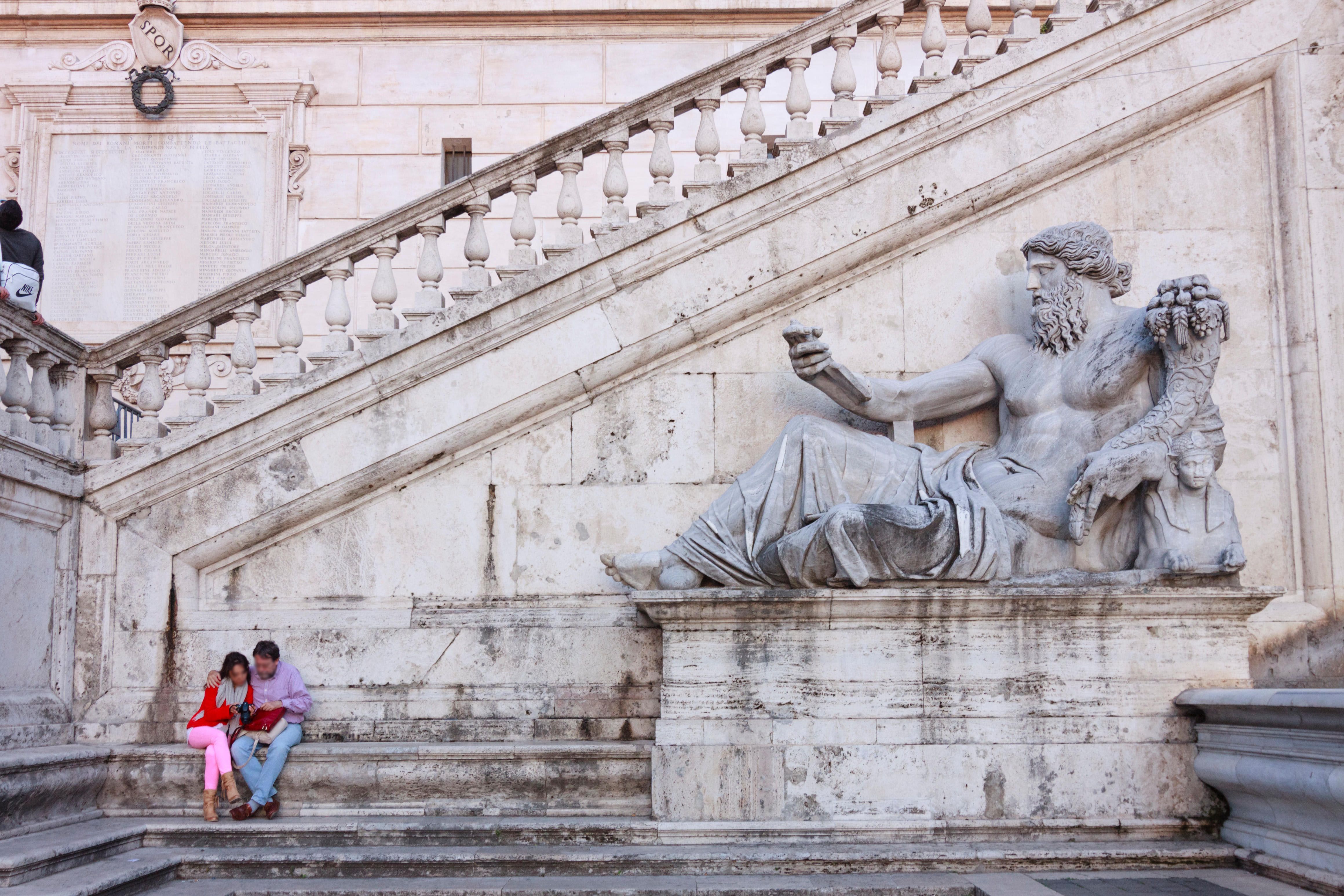 Find cheap flights from Auckland to Rome Fiumicino