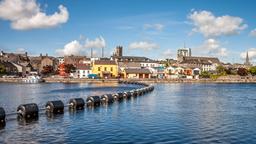 Find cheap flights from Hamilton to Ireland