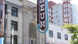 Vancouver hotels near Orpheum Theatre