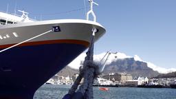 Find cheap flights to Cape Town