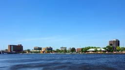 Find cheap flights to Wisconsin