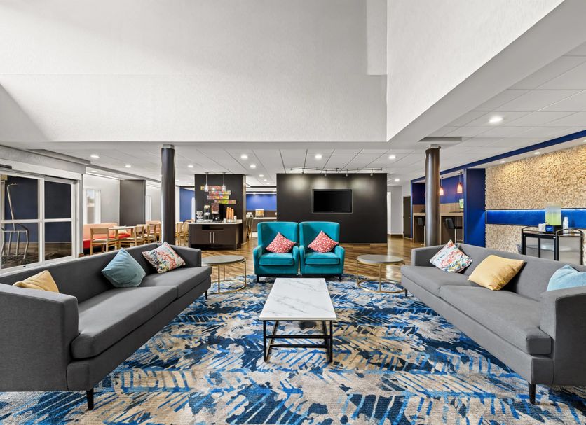 Lounge Photo