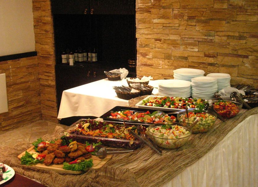Buffet Photo