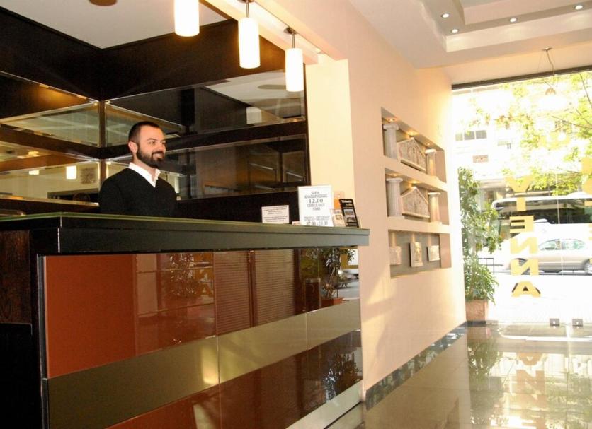 Front desk Photo