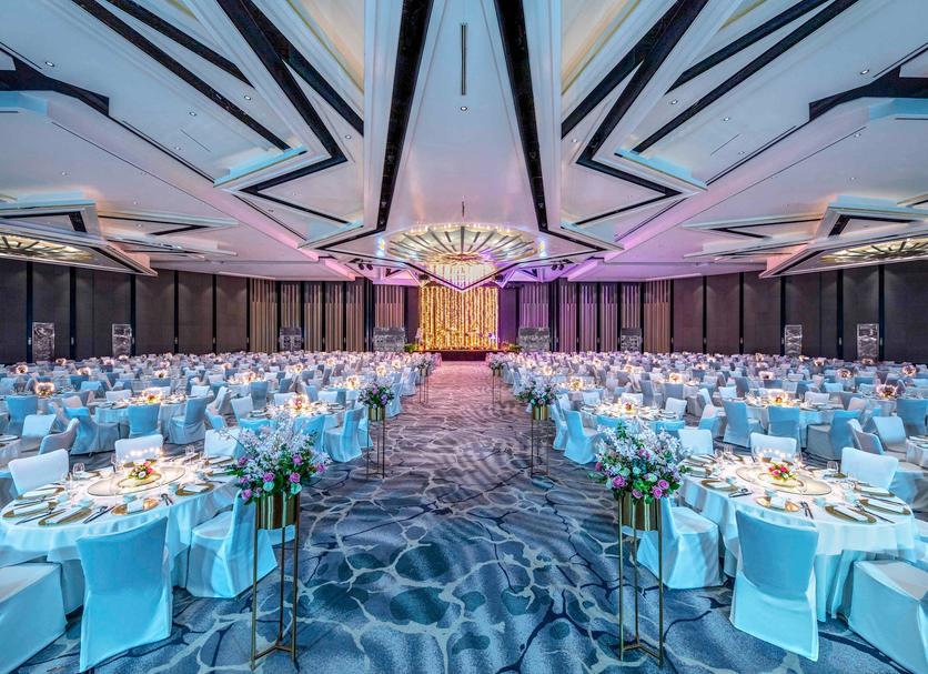 Banquet hall Photo