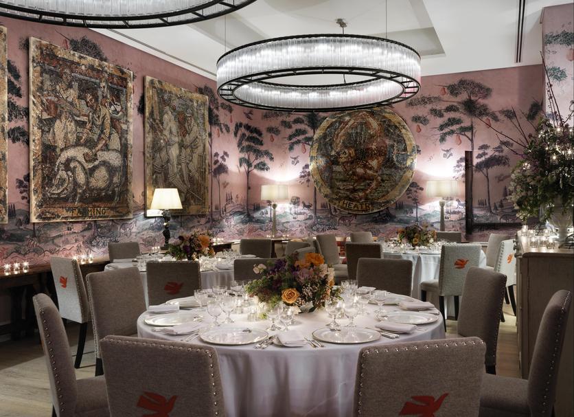 Restaurant Photo