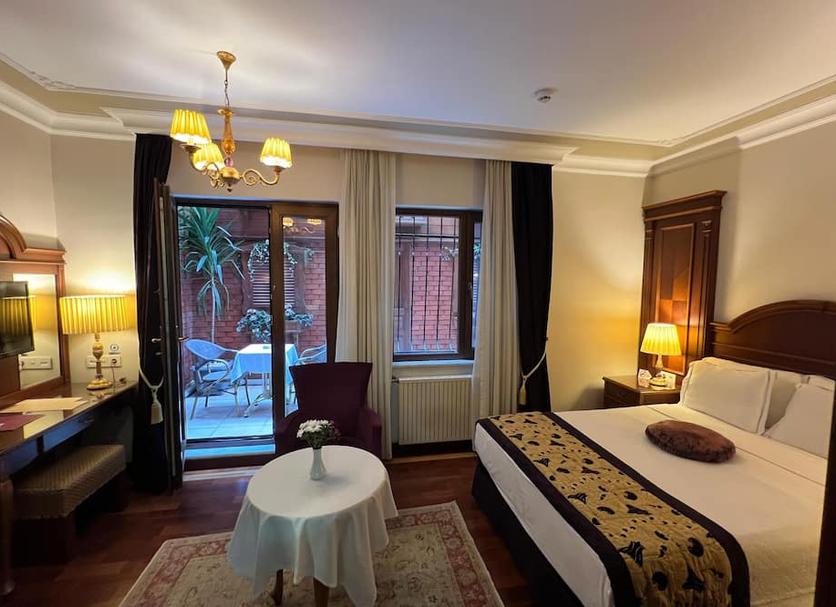 Bedroom Photo