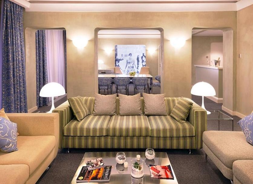 Living room Photo