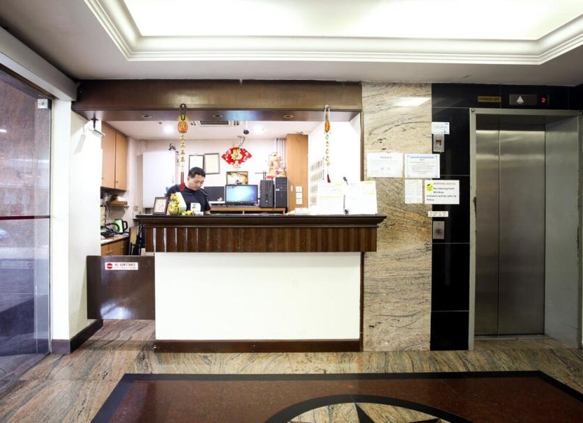 Front desk Photo