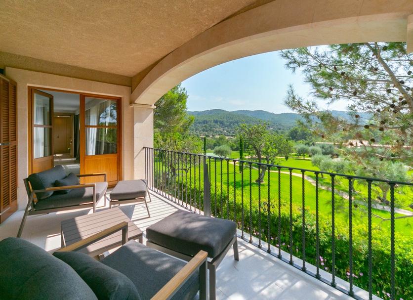 Balcony Photo