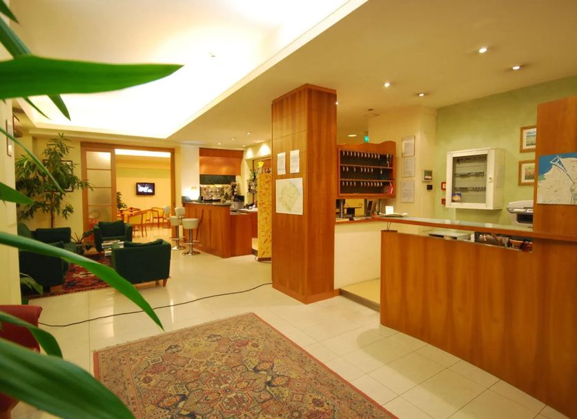 Front desk Photo