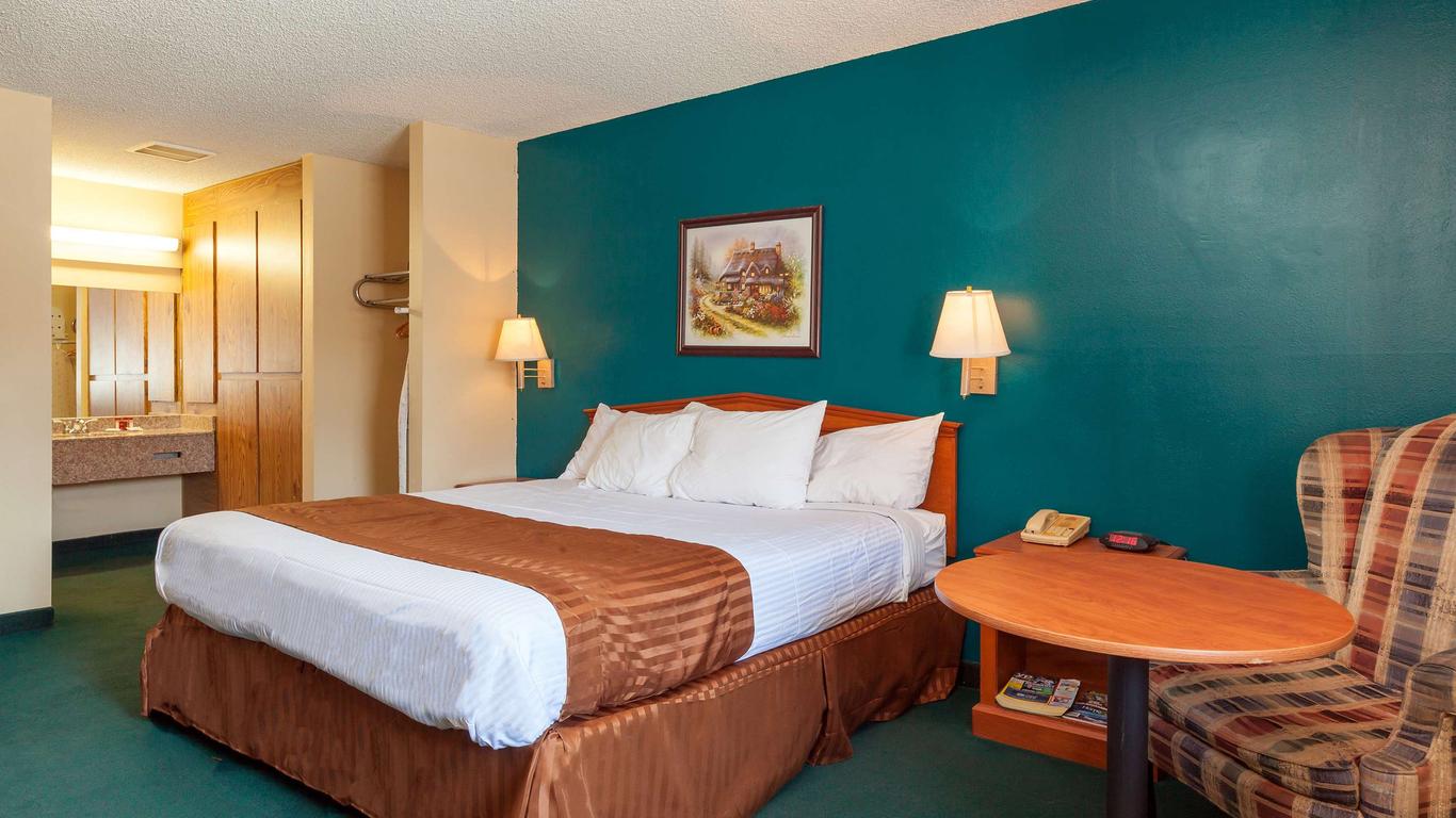 America's Best Value Inn & Suites Bakersfield Central