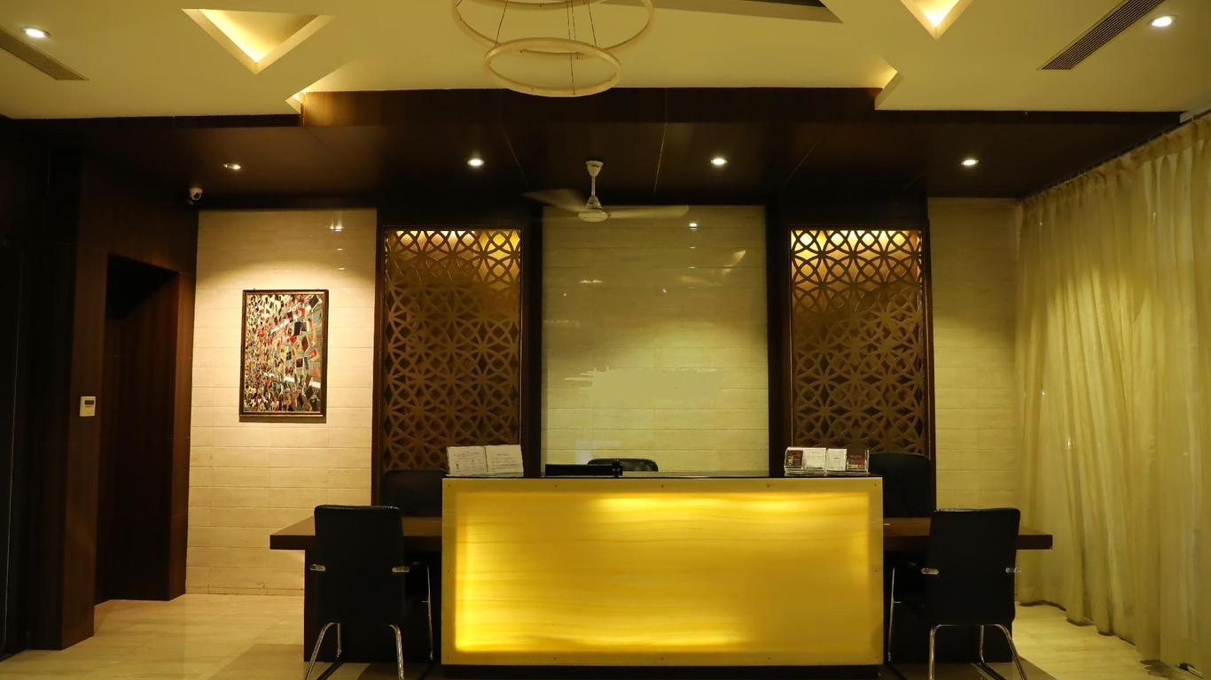 Avenue Hotel