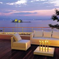 Amphitryon Hotel