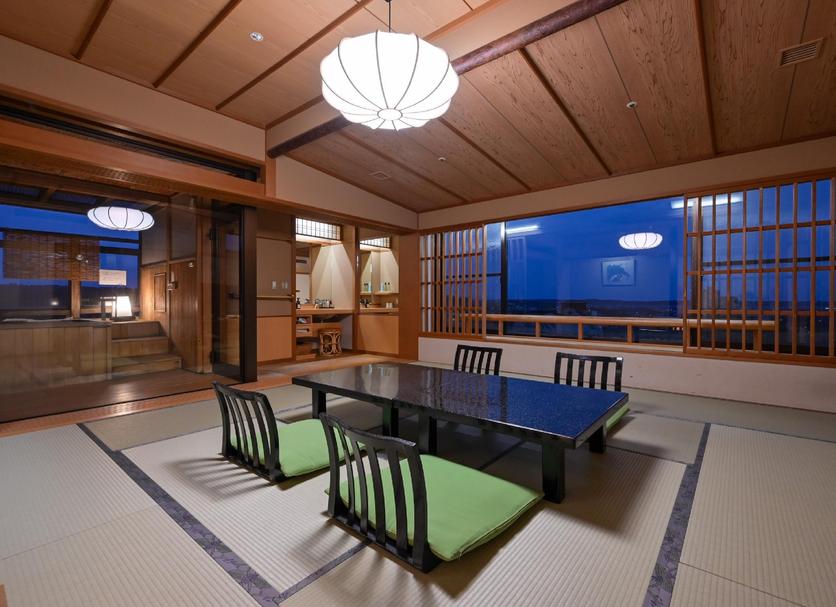 Dining room Photo