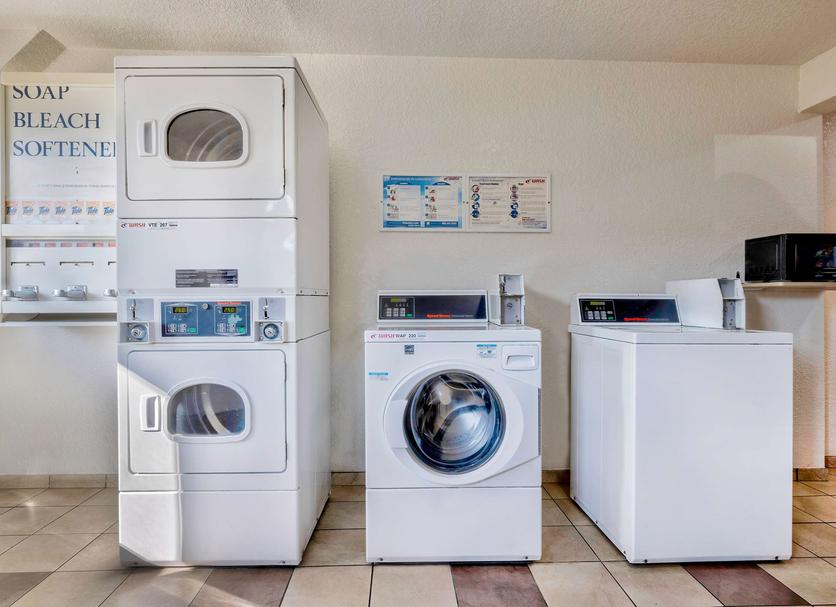 Laundry facility Photo