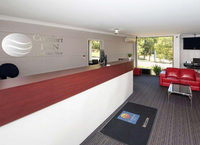 Front desk Photo