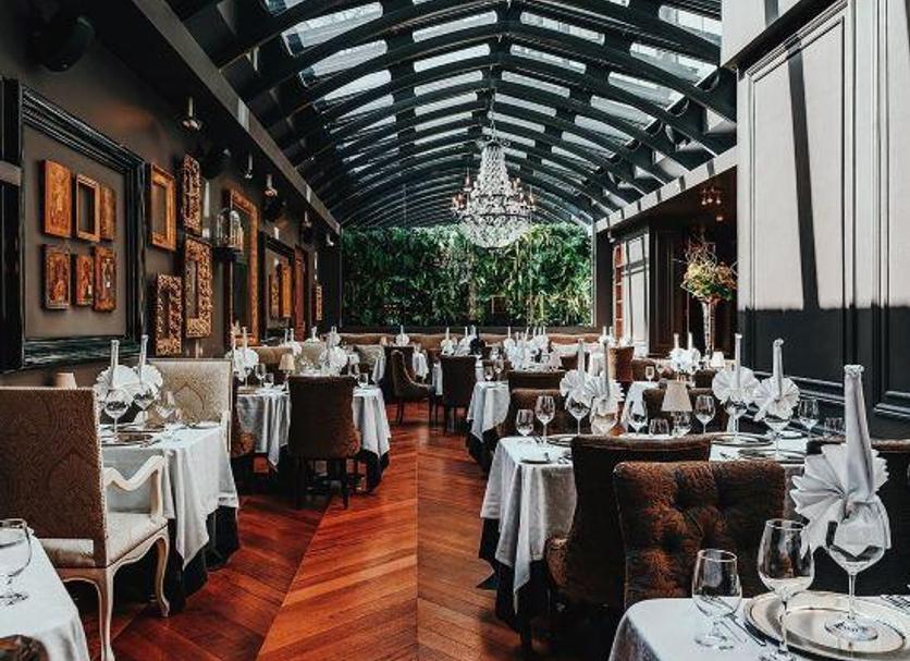 Restaurant Photo