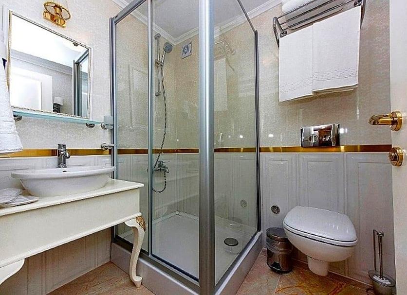 Bathroom Photo