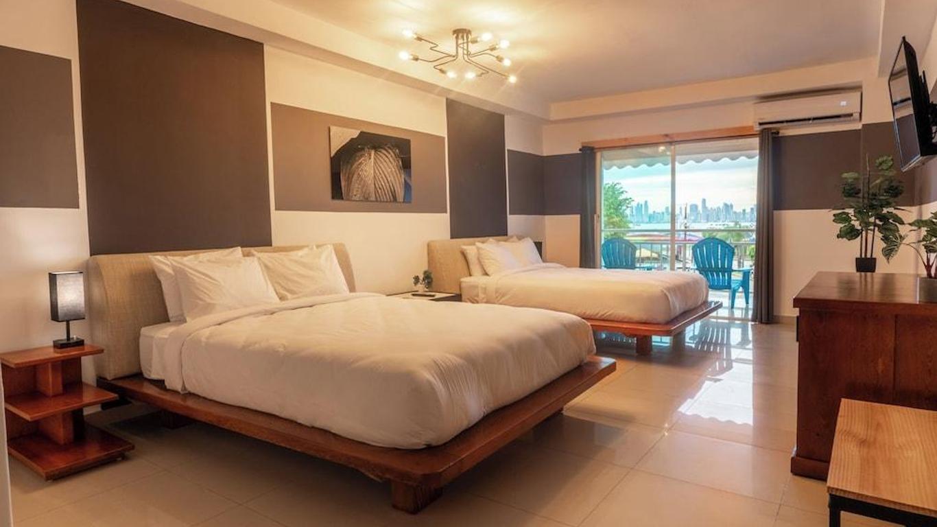 Amador Ocean View Hotel & Suites