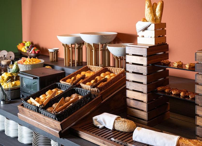 Buffet Photo