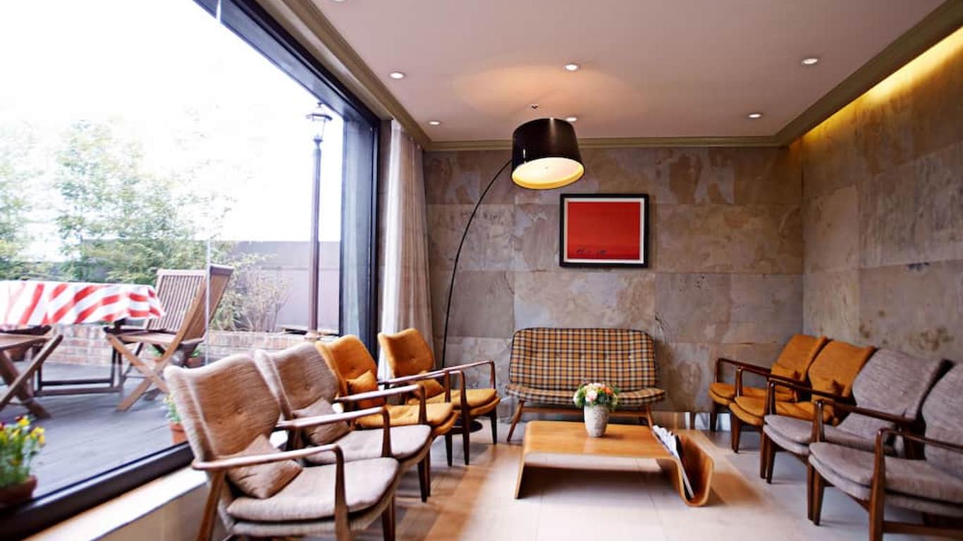Hotel Skypark Myeongdong 1