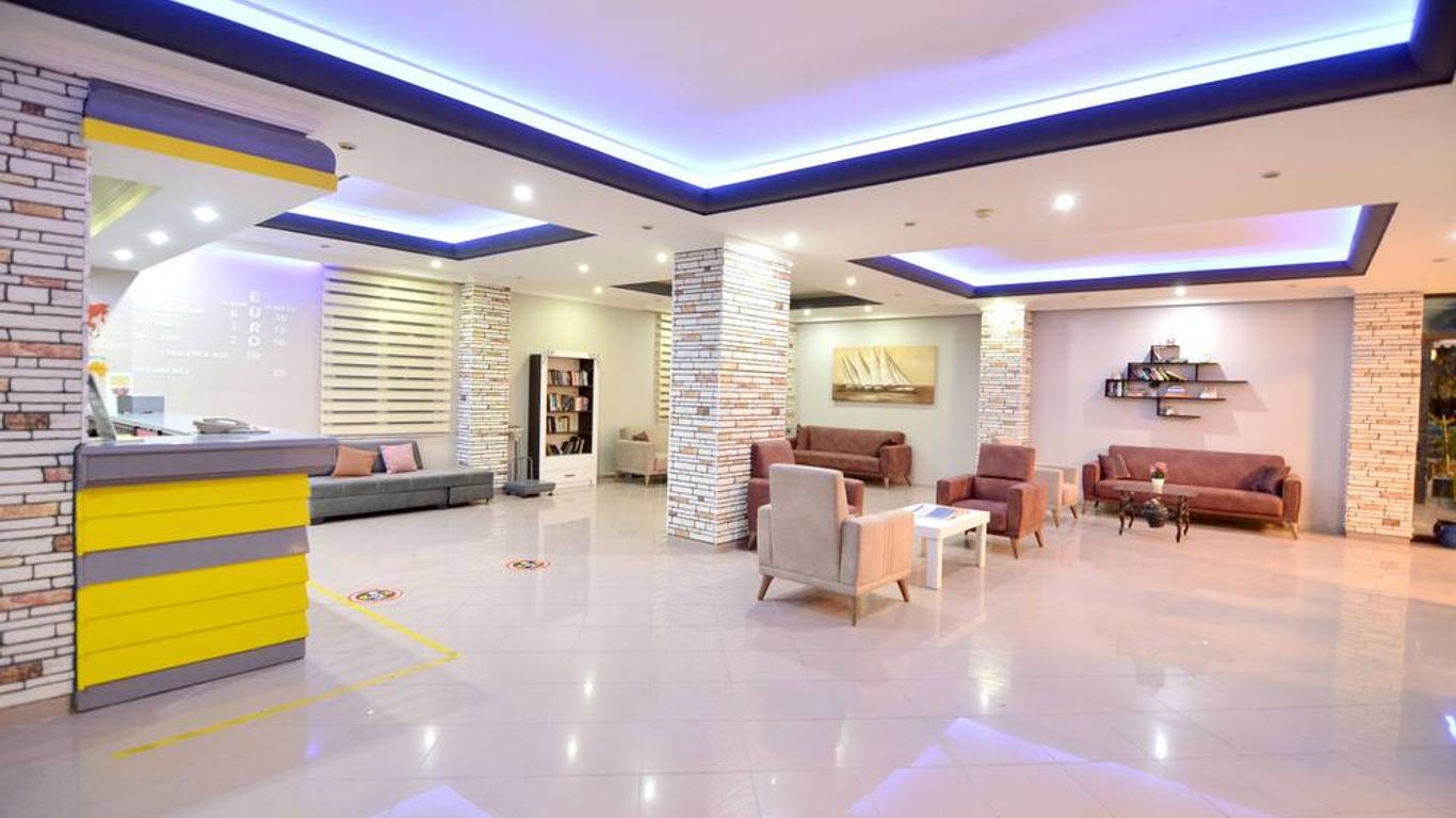 Rose Garden Apart Hotel
