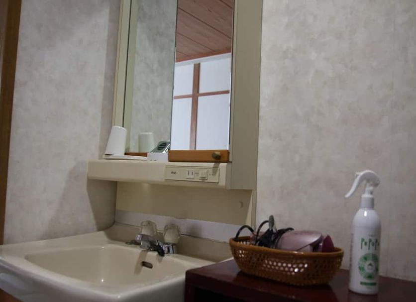 Bathroom Photo