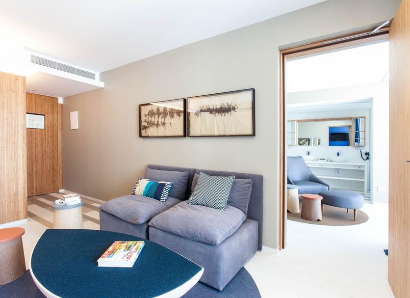 Living room Photo