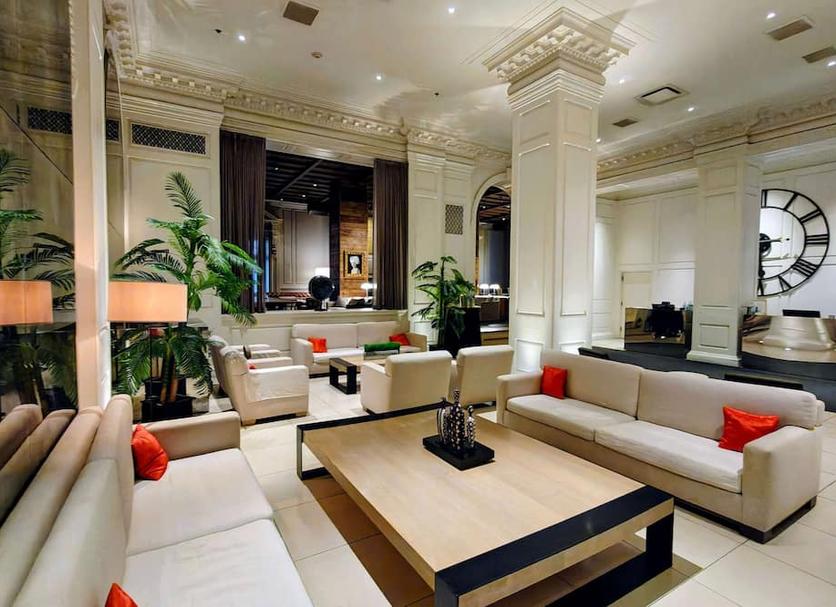 Lounge Photo