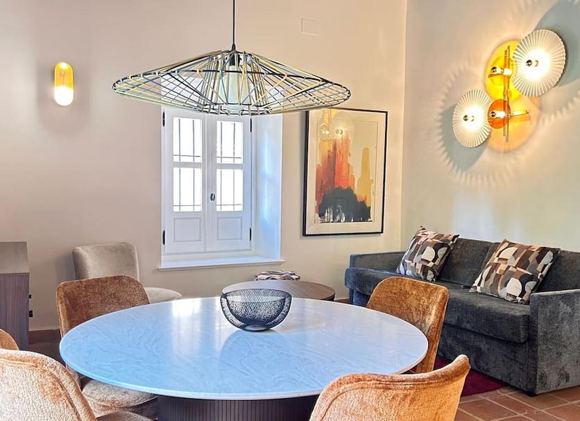 Dining room Photo