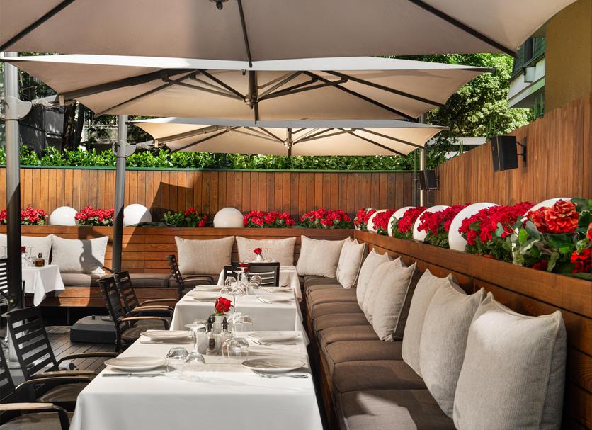 Restaurant Photo