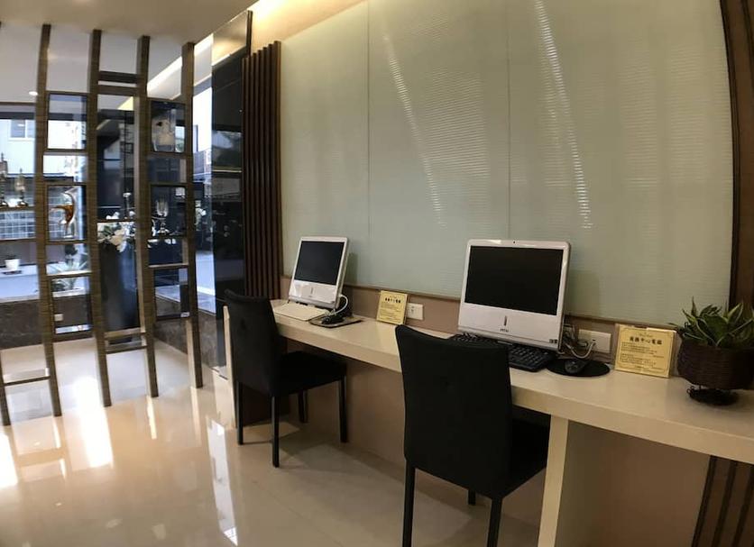 Business centre Photo