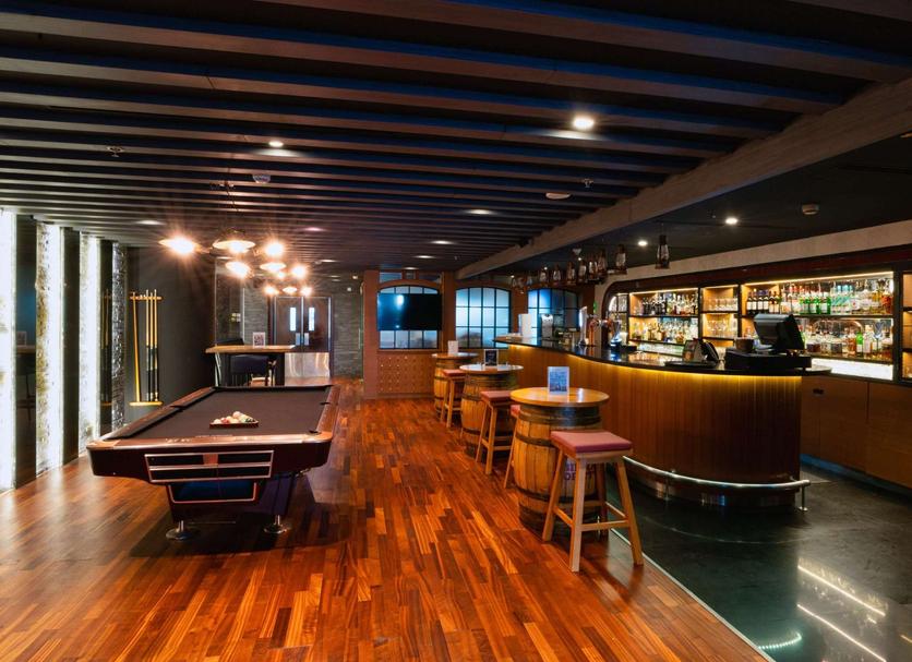 Bar Photo
