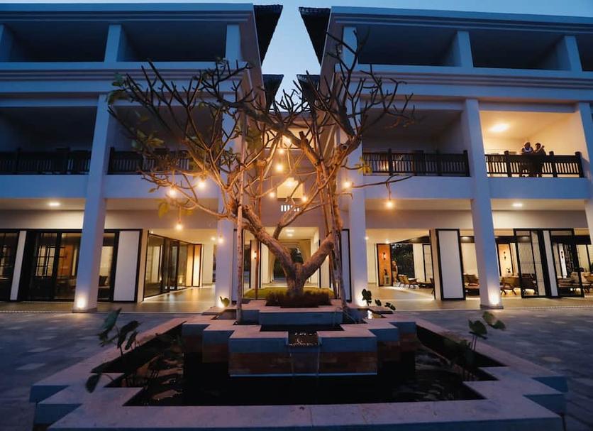 Building Photo
