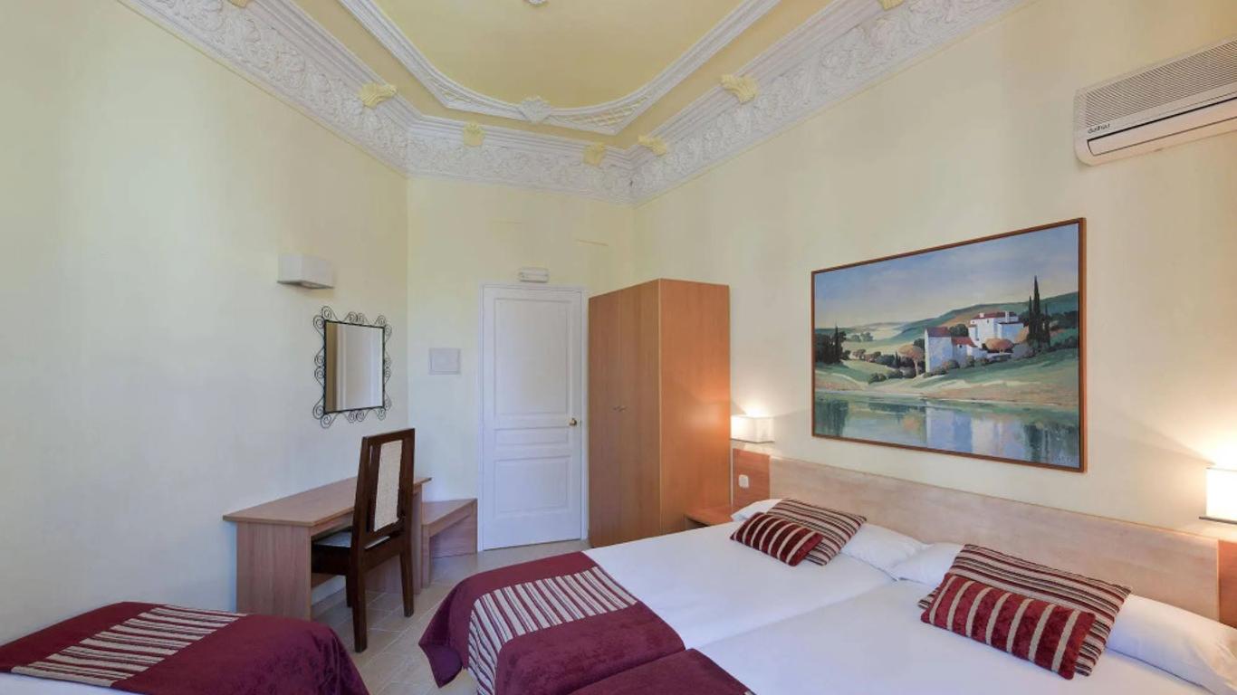 Hostal Central Barcelona