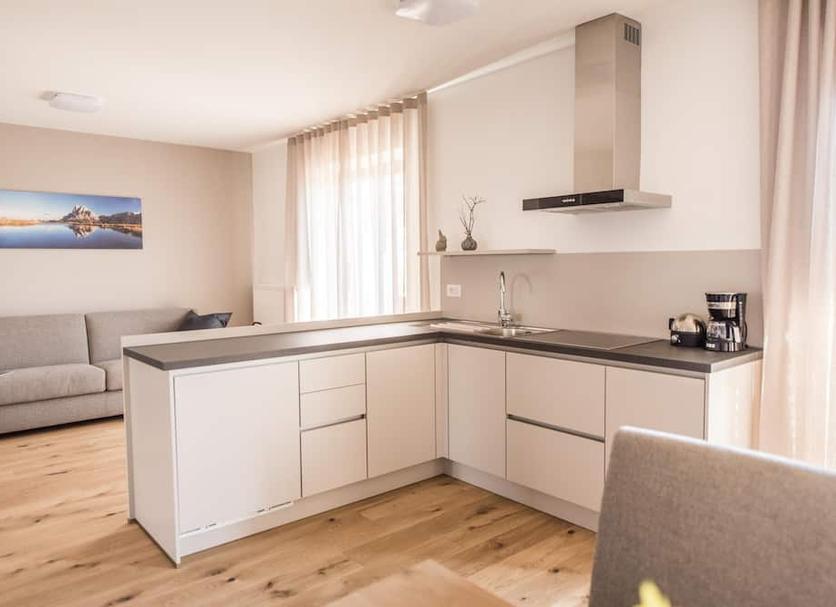Kitchen Photo