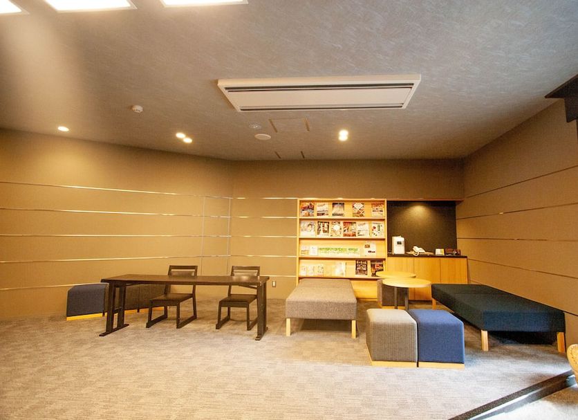 Lounge Photo