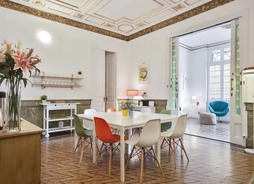 Dining room Photo