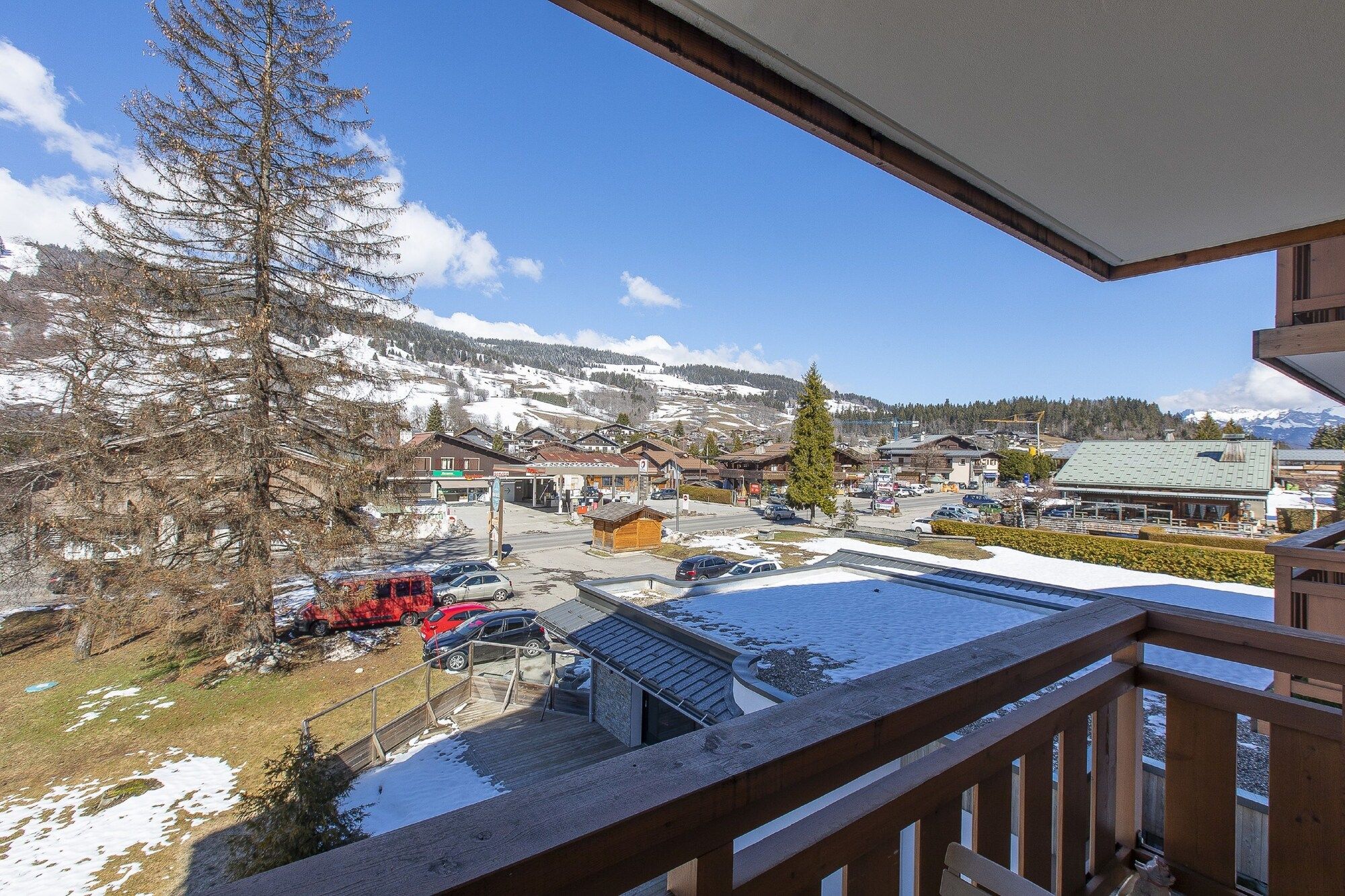 Balcony Photo