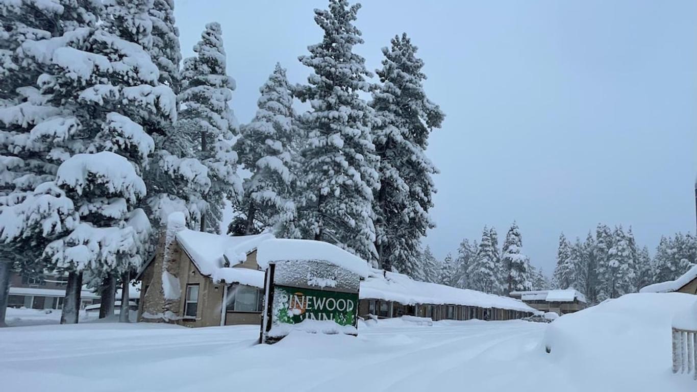 Pinewood Inn