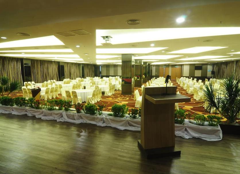 Banquet hall Photo