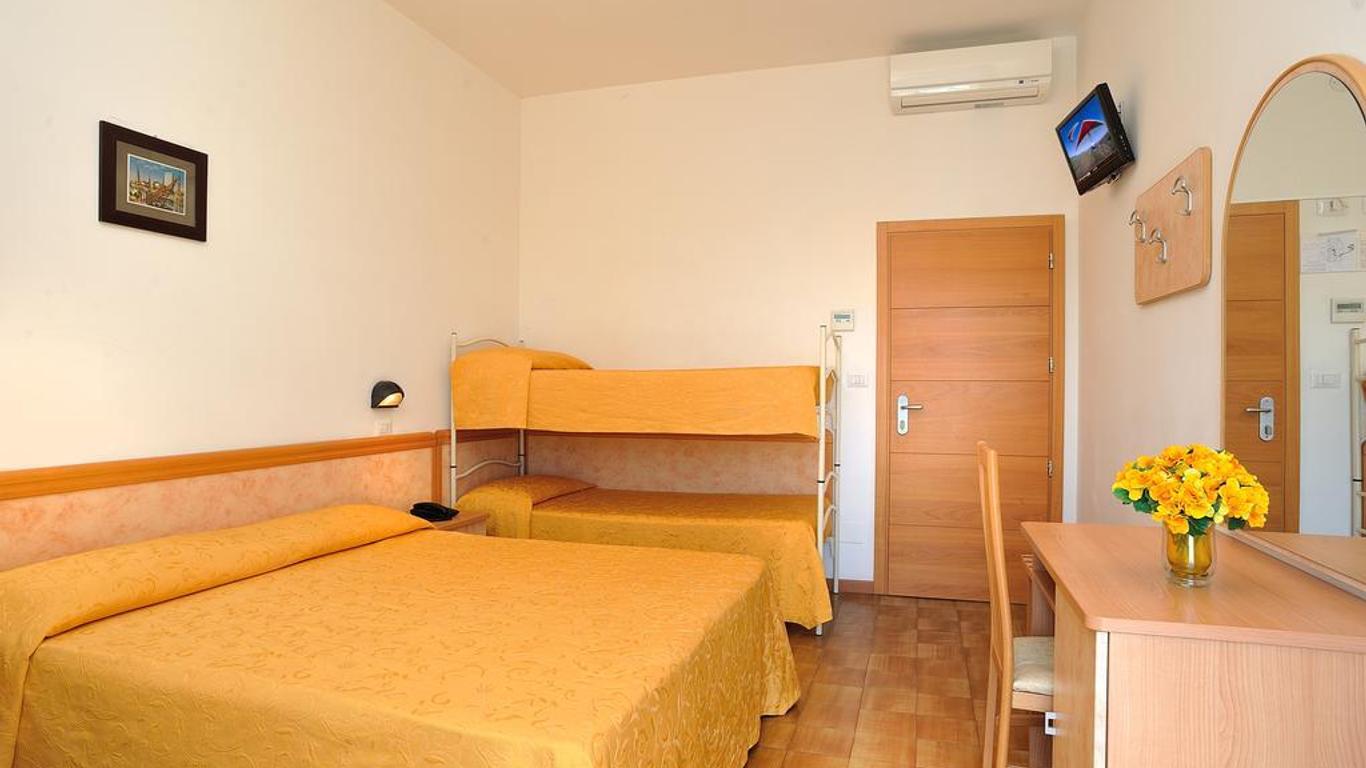 Hotel Oceanic