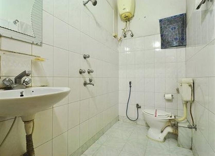 Bathroom Photo