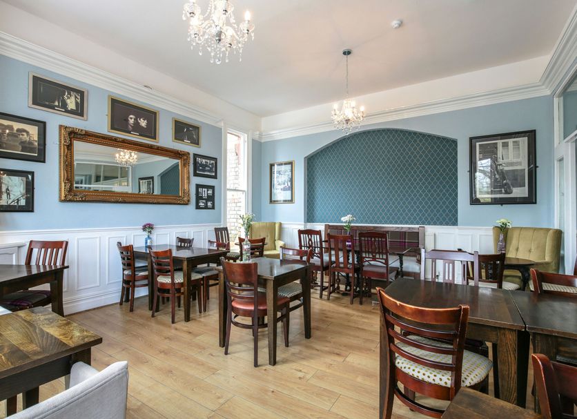 Restaurant Photo