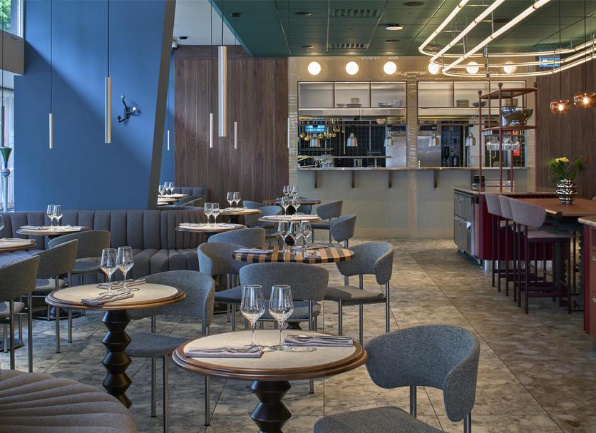 Restaurant Photo