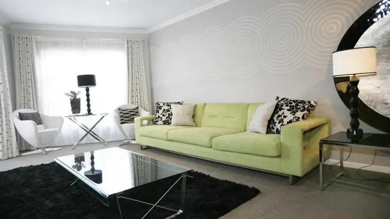 Urban Hip Hotels - Splice
